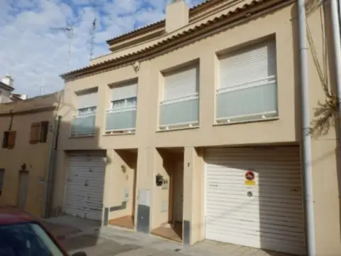 Chalet en calle Valls -La Gornal, nº 7